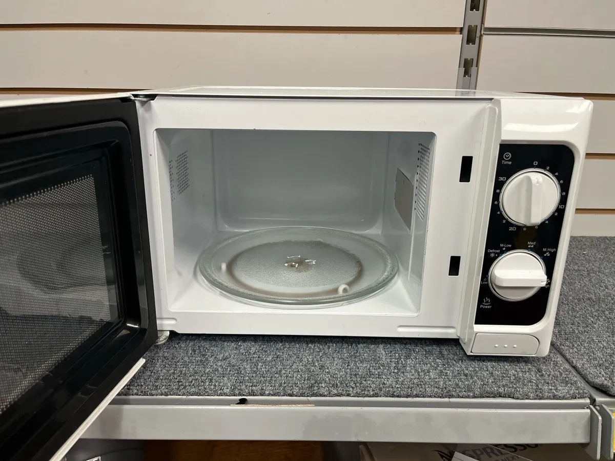 Dimplex Microwave Oven - Image 2