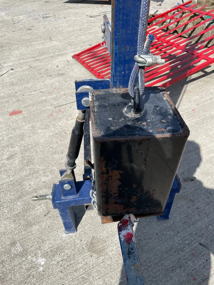 Post Driver - Image 3