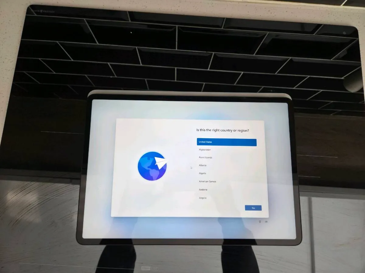 Microsoft surface studio laptop - Image 4