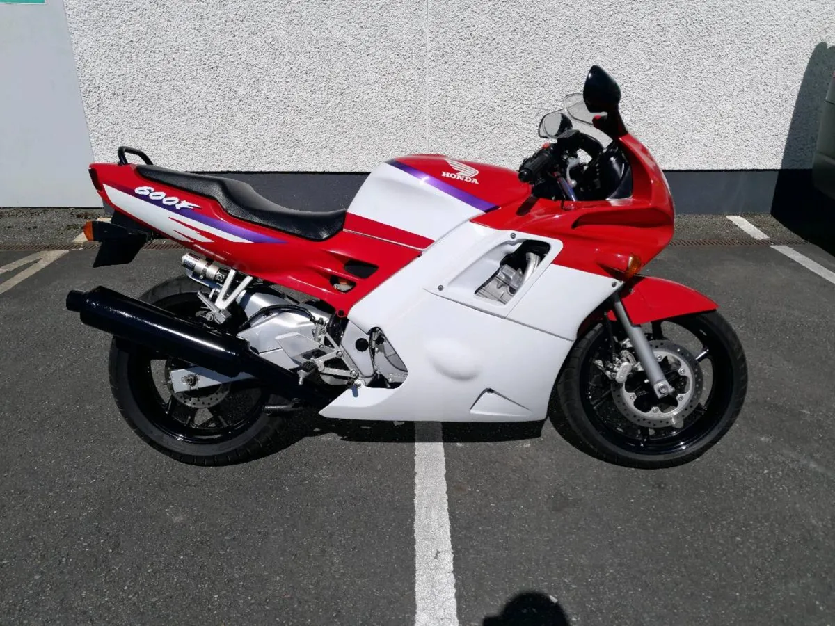 Honda Cbr 600 F2 1994 - Image 1