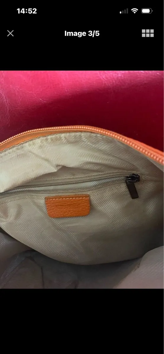 Quality Leather shoulder Bag & Purse - Image 3