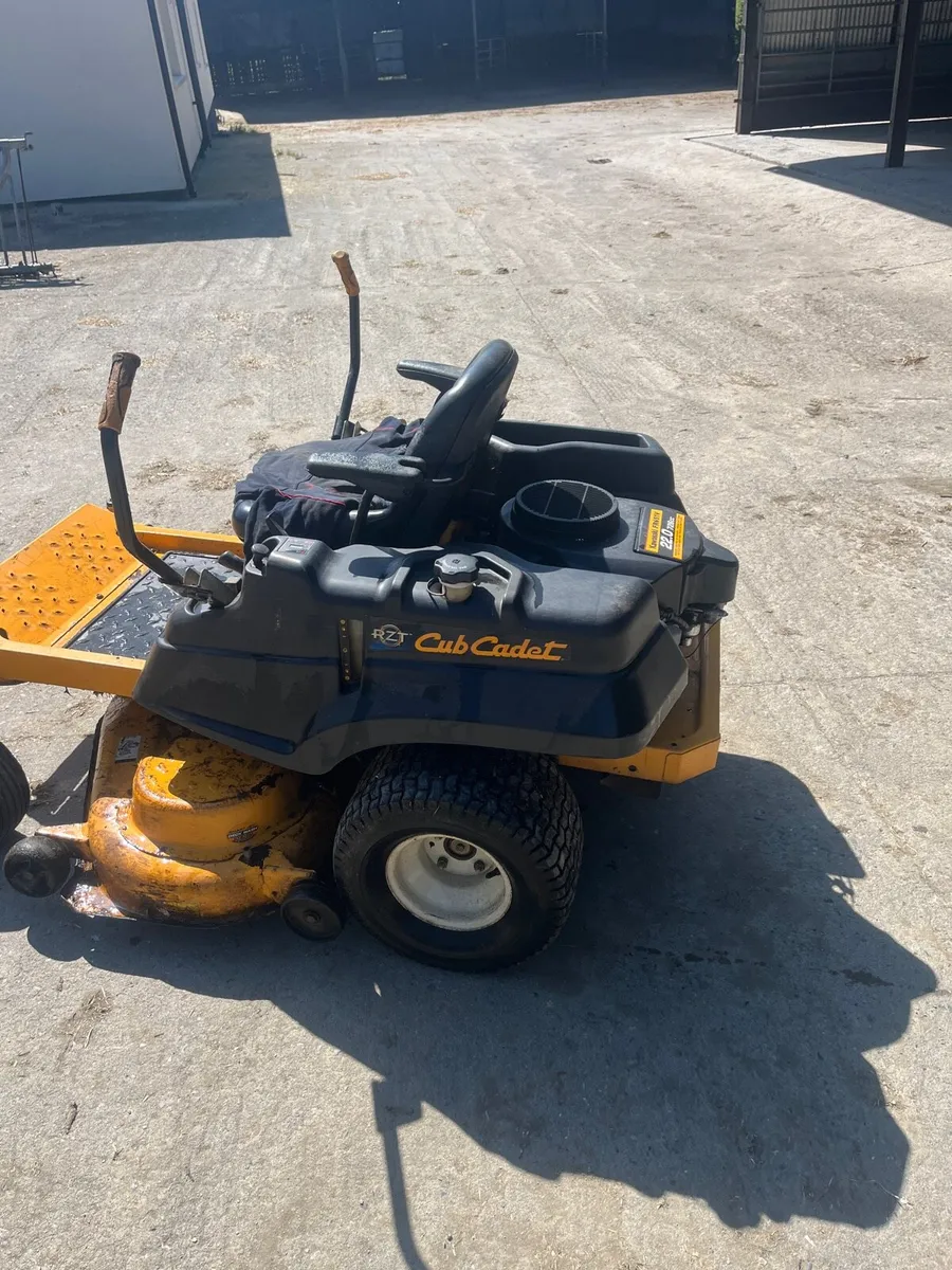 Cub cadet lawnmower - Image 3
