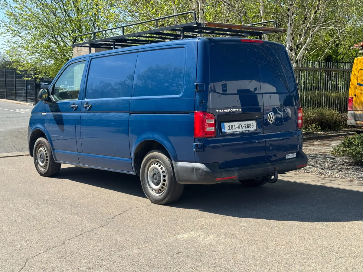 Volkswagen Transporter 2018 - Image 4