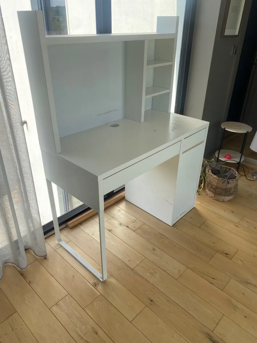 IKEA desk - Image 1