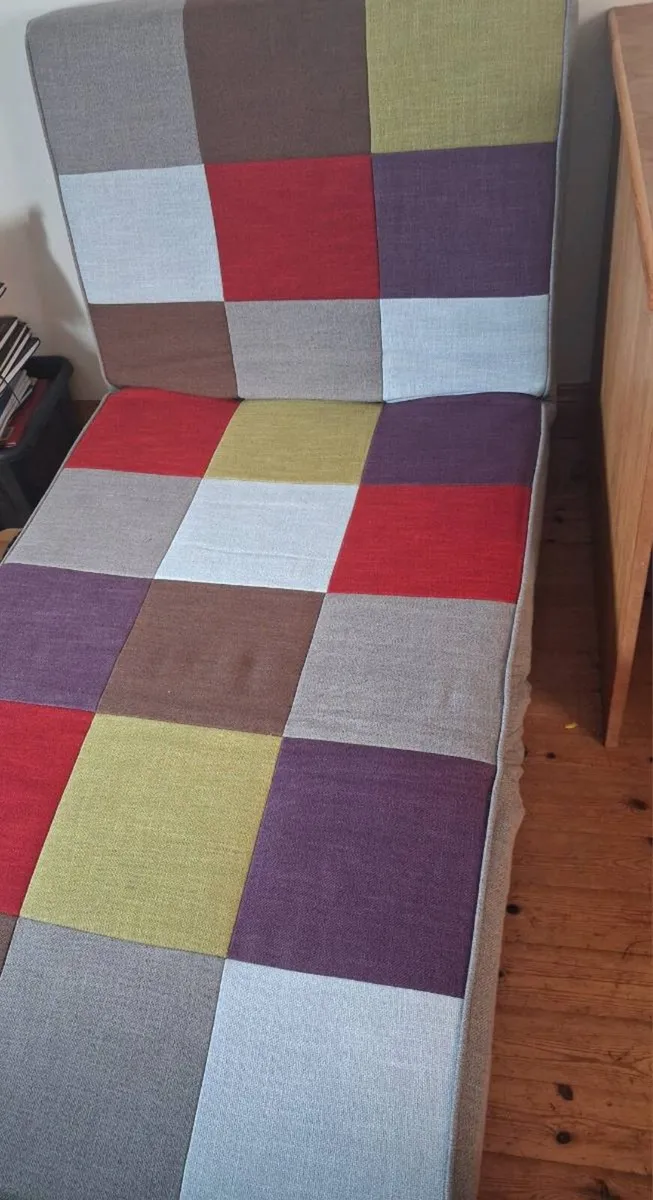 Fold up bed - Image 1