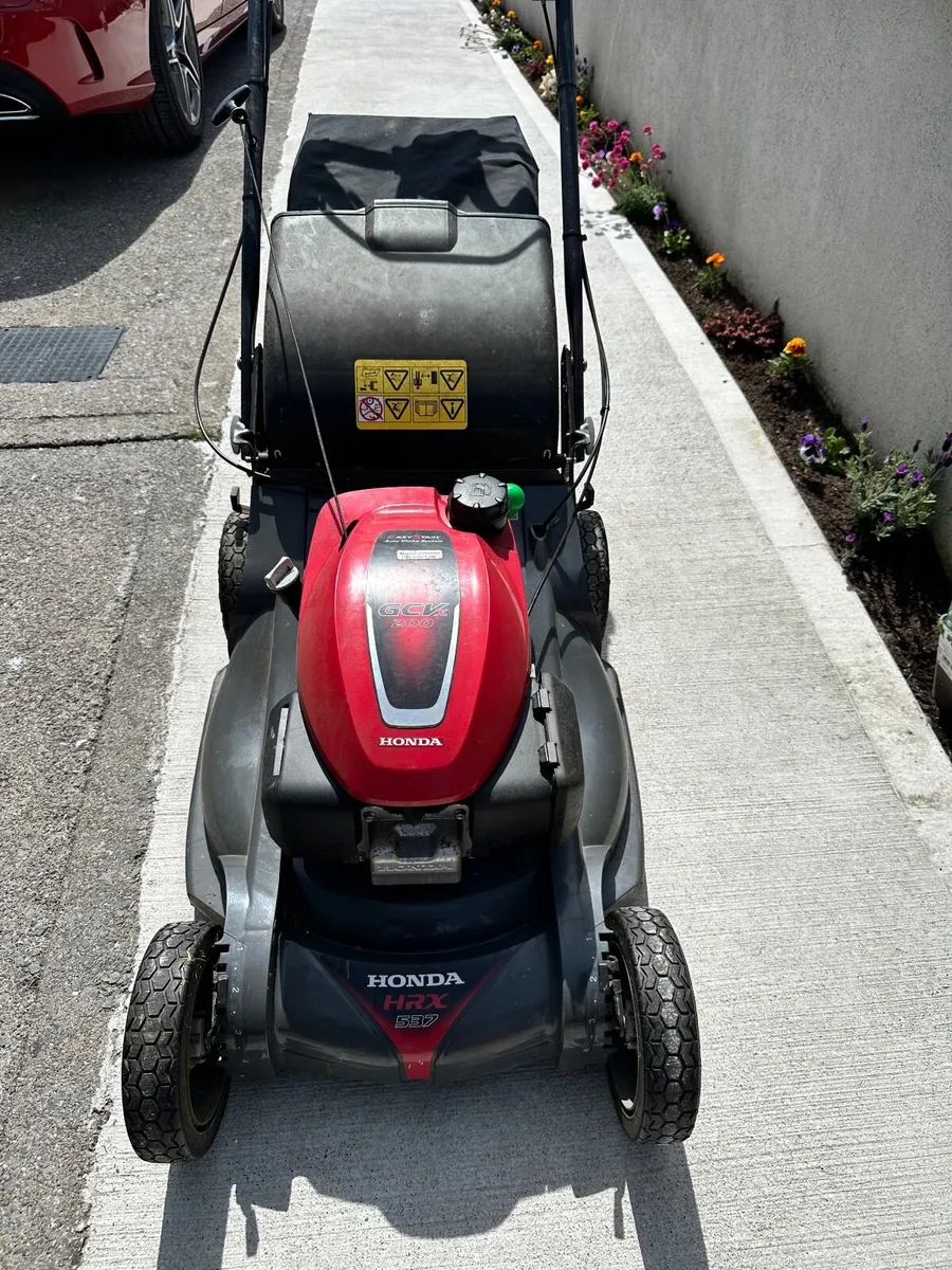 Honda Lawnmower - Image 1