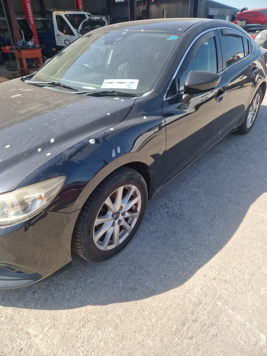 141 mazda 6 for breaking 2.2 diesel - Image 2