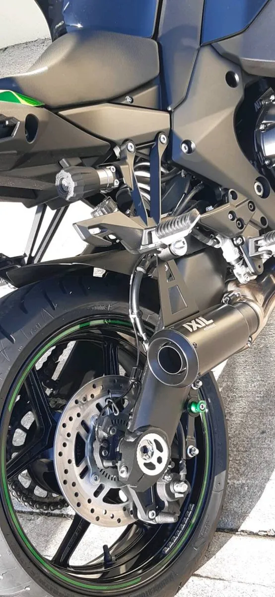 Kawasaki SX1000 - Image 4