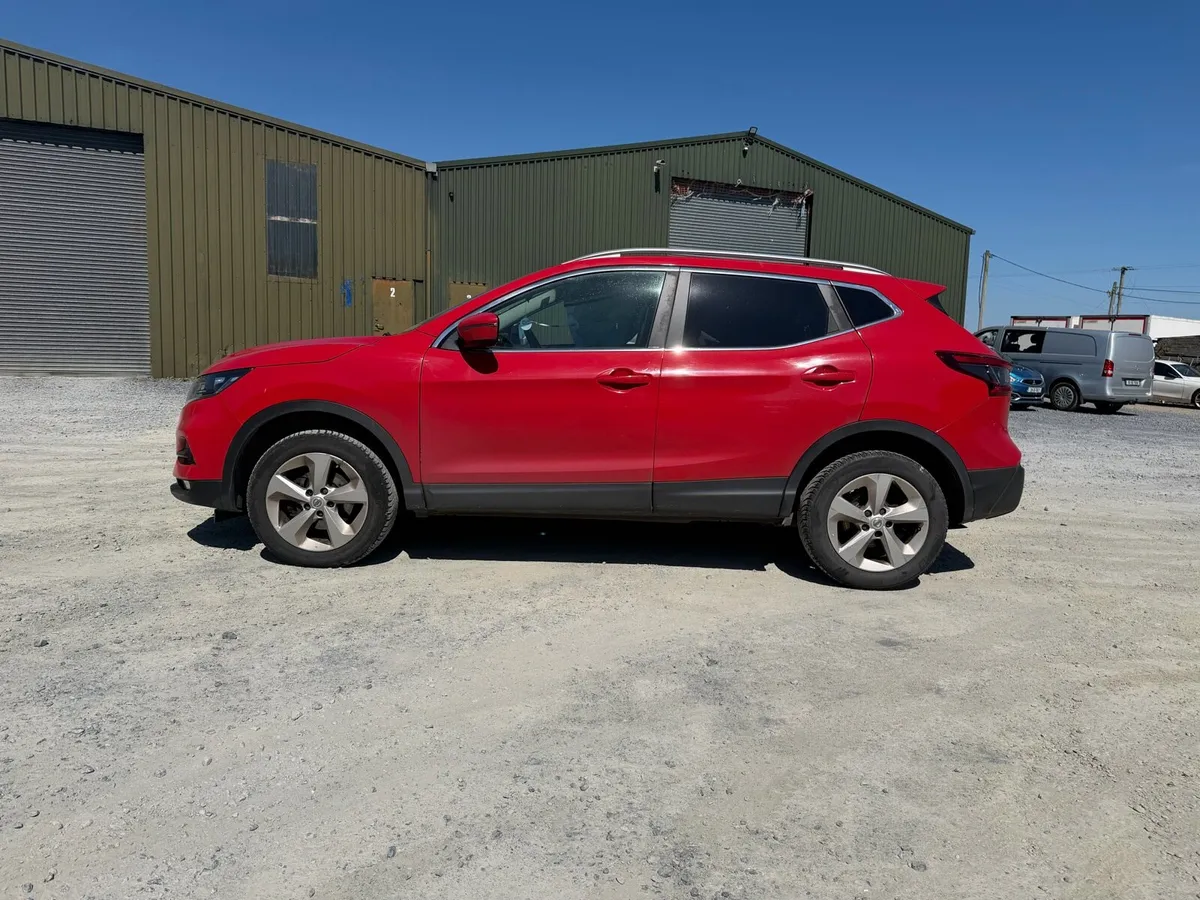 2017 Nissan Qashqai 1.5 diesel - Image 1