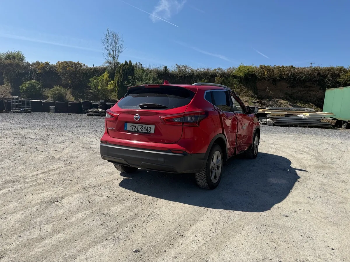 2017 Nissan Qashqai 1.5 diesel - Image 2