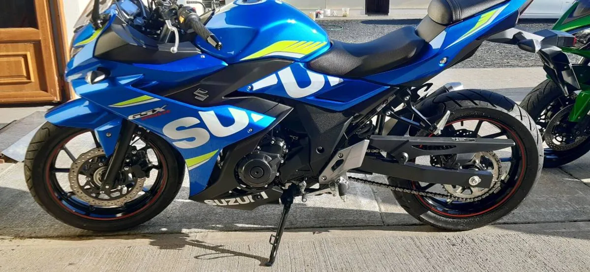 Suzuki GSX250R - Image 3