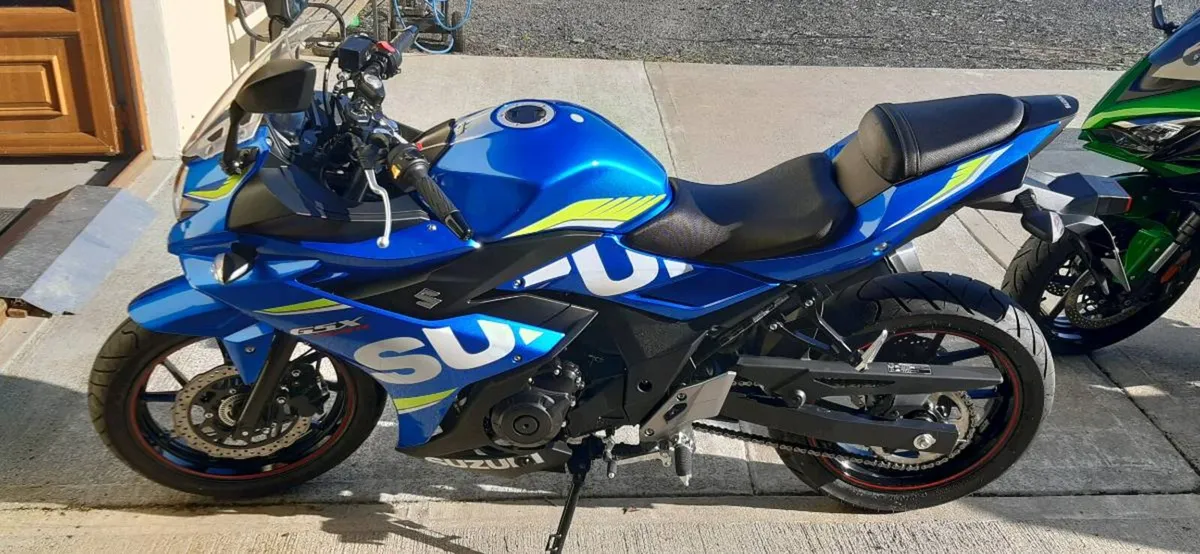 Suzuki GSX250R - Image 4