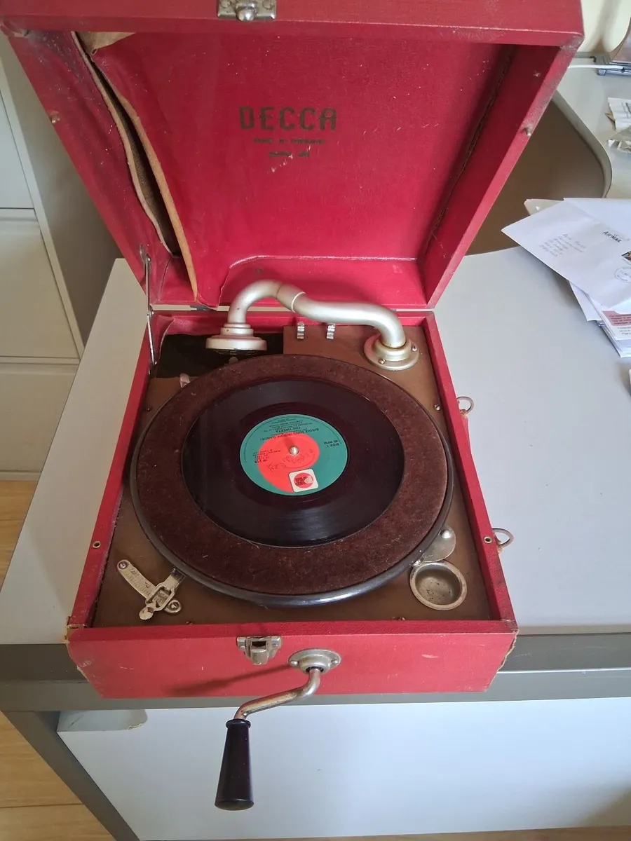 Record player - Image 2