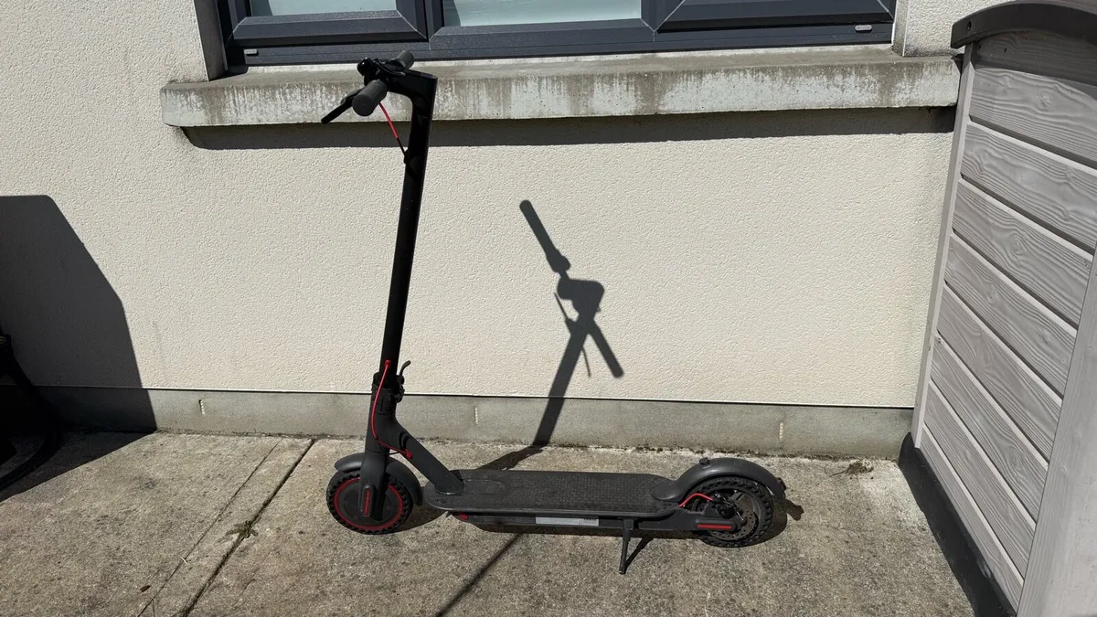 Xiaomi mi electric scooter Pro - Image 1