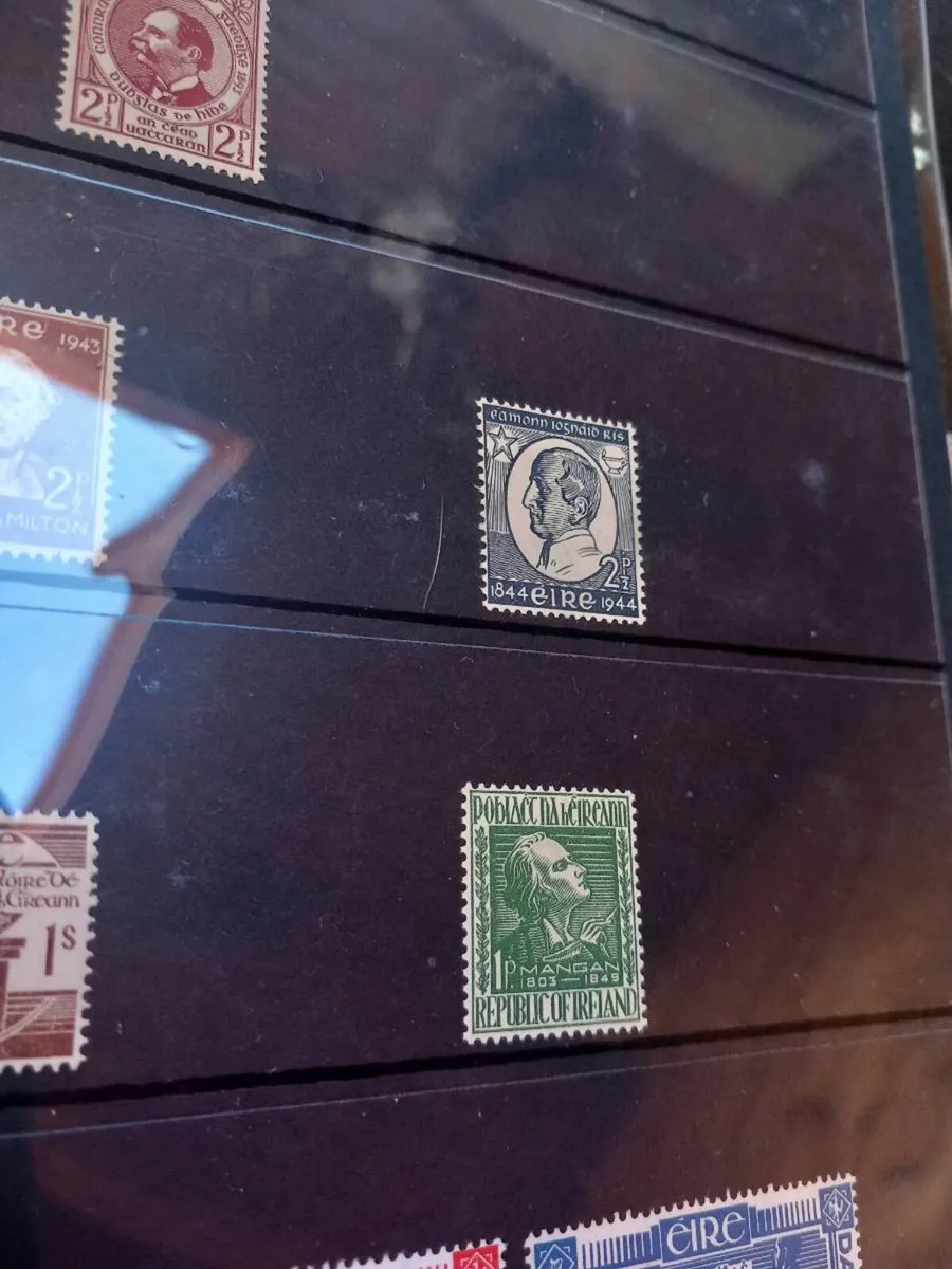 14 old Irish collectible stamps, D18 post 3e - Image 3