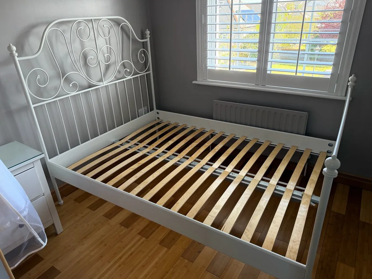 Double Bed - Image 2