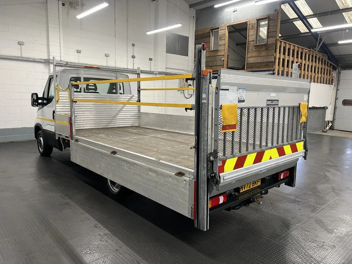 2022 Iveco Daily Dropside Van - Image 2