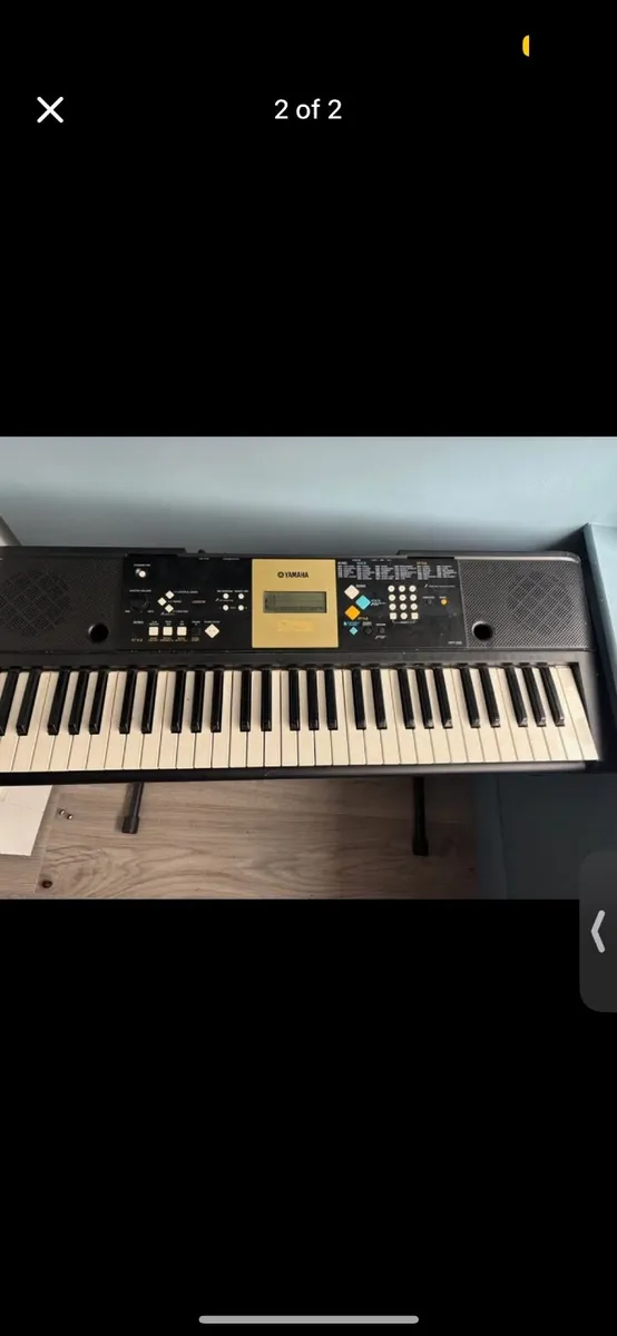 Yamaha Keyboard and Stand - Image 1
