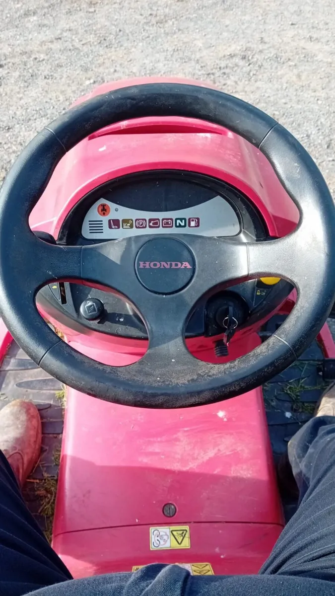 Honda Lawnmower - Image 3
