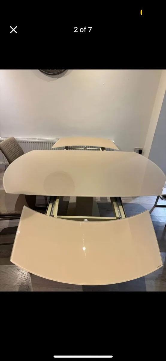 Tempered glass table and chairs - Image 1