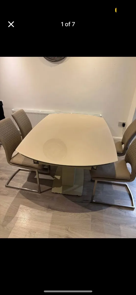 Tempered glass table and chairs - Image 2