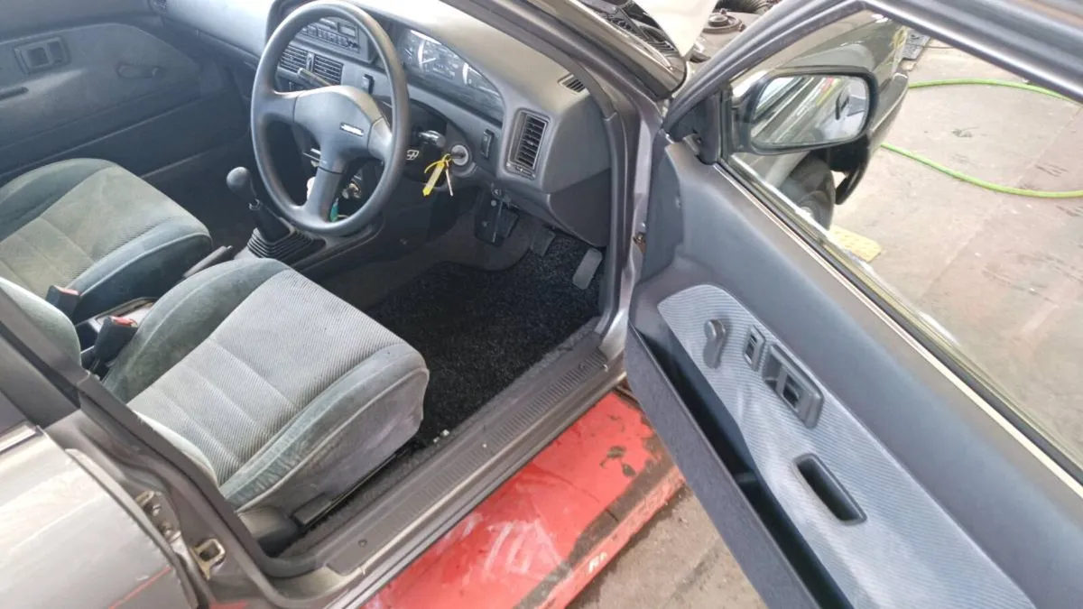 Toyota sprinter GL - Image 4