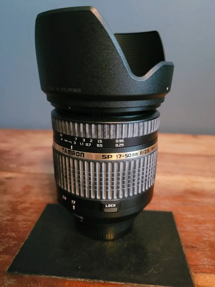 Tamron 17-50mm f/2.8 VC Nikon - Image 1