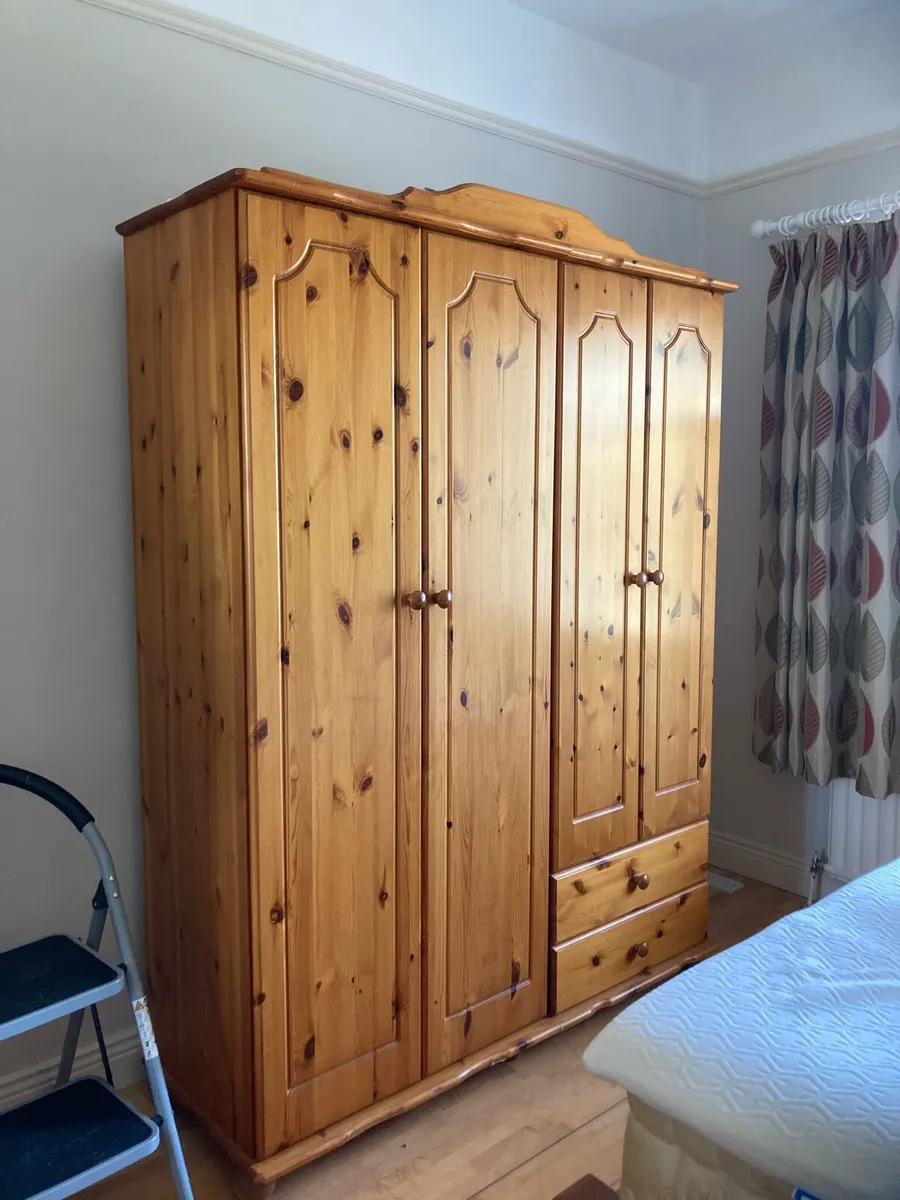 Wardrobe, chest drawers and two lockers - Image 2