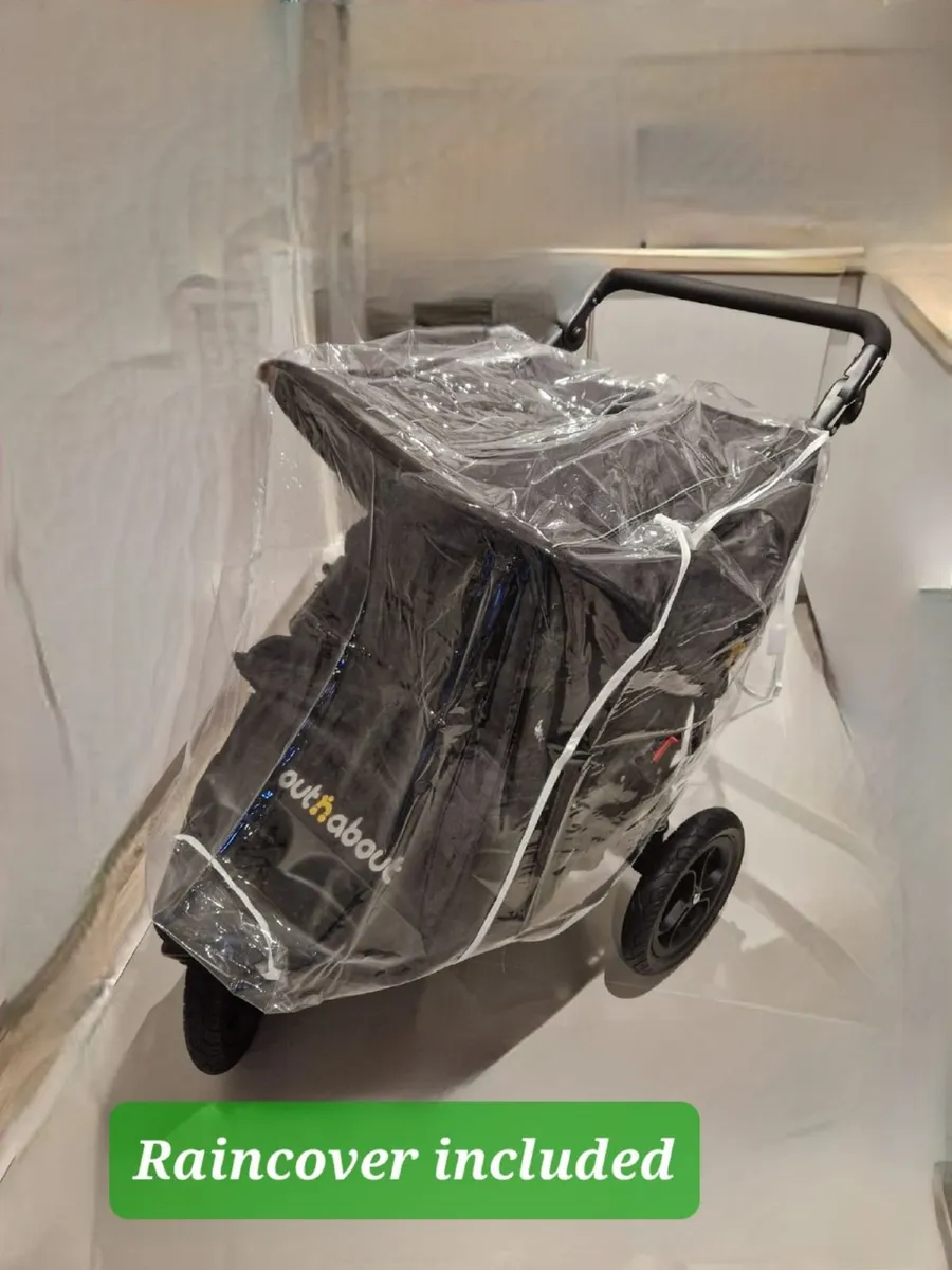 Out N About Double with newborn insert - Image 4