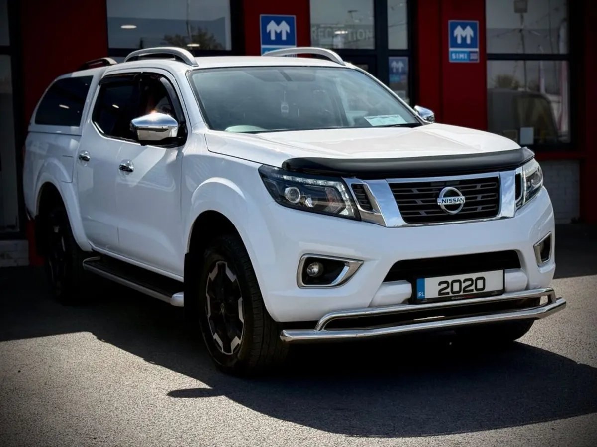 Nissan Navara DCI TEKNA SHR DCB // Canopy Fitted / - Image 3