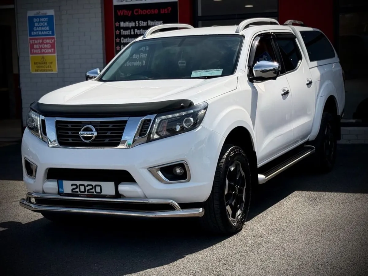 Nissan Navara DCI TEKNA SHR DCB // Canopy Fitted / - Image 4