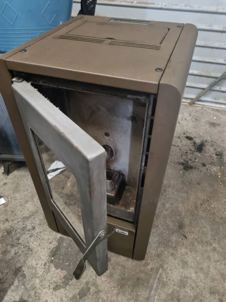 Kalor wood pellet stove - Image 3