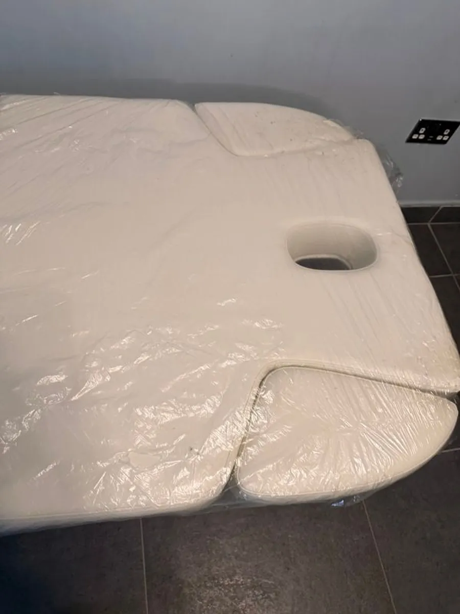 Professional Salon/Spa Equipment - Excellent Condition - Laois - Image 2