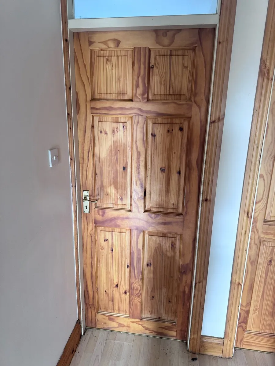 Six panel doors - Image 2