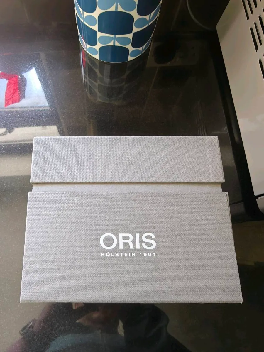 Oris Big Crown Pointer Date Hank Aaron LE – New - Image 3