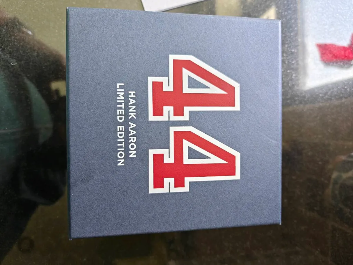 Oris Big Crown Pointer Date Hank Aaron LE – New - Image 4