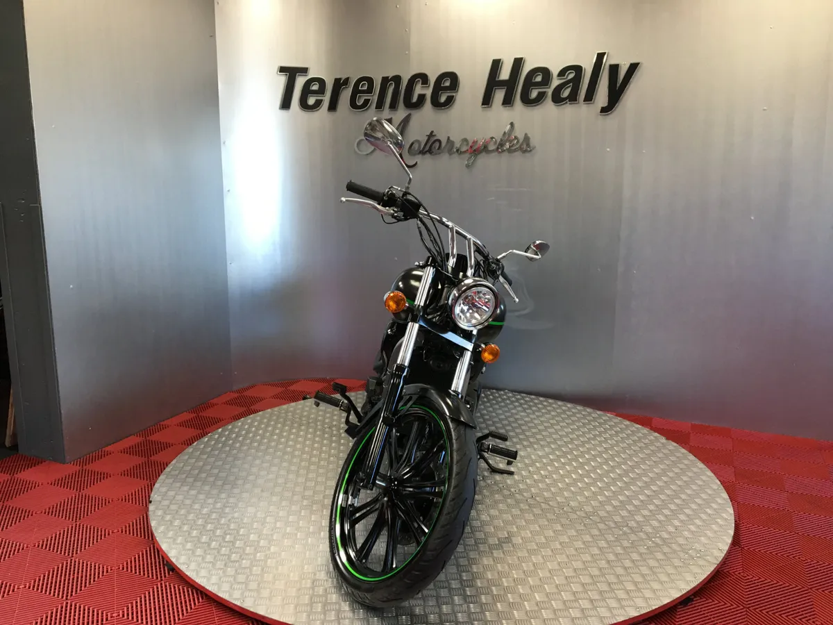 2015 Kawasaki VN 900 CUSTOM - Image 3