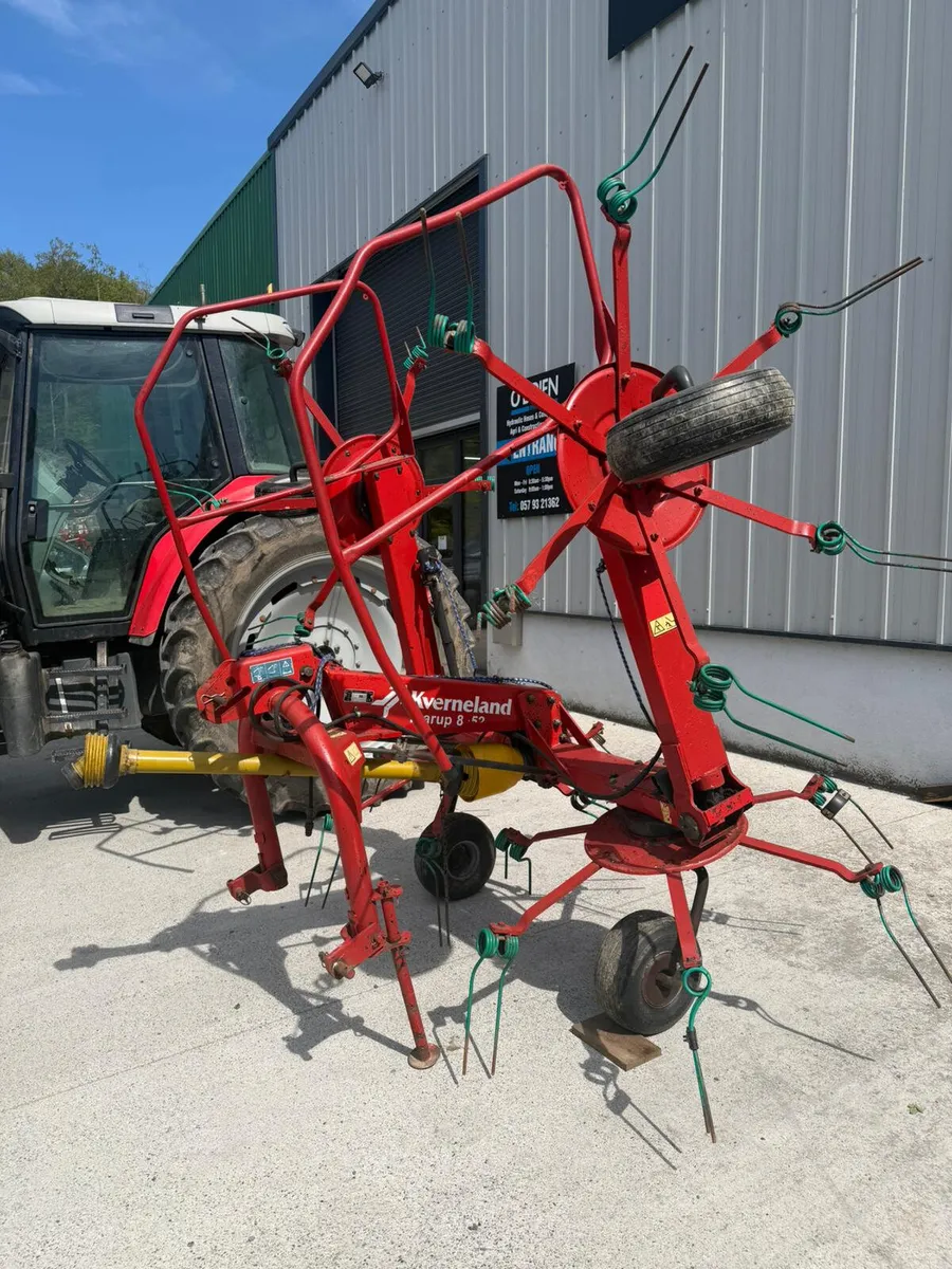 Kverneland Tarrup Tedder - Image 1