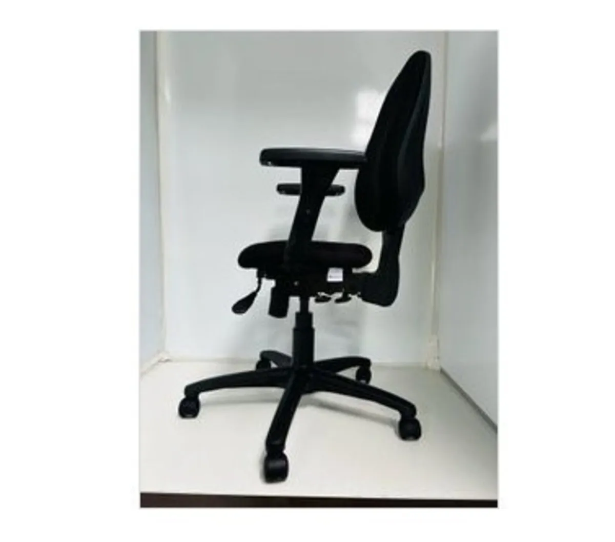 Cheap Office Furniture MESSAGE FOR PRICES - Image 4