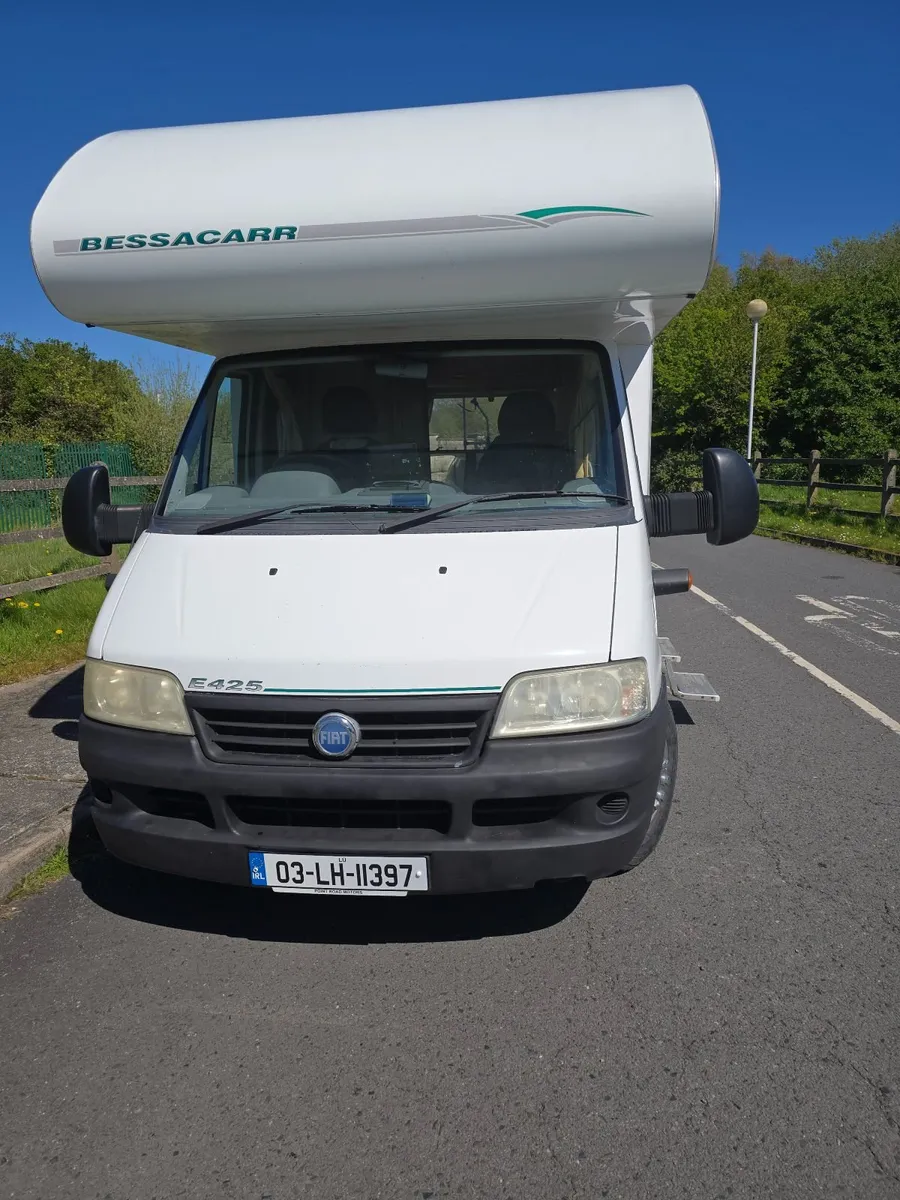 Motorhome Besscar LOW MILES - Image 4