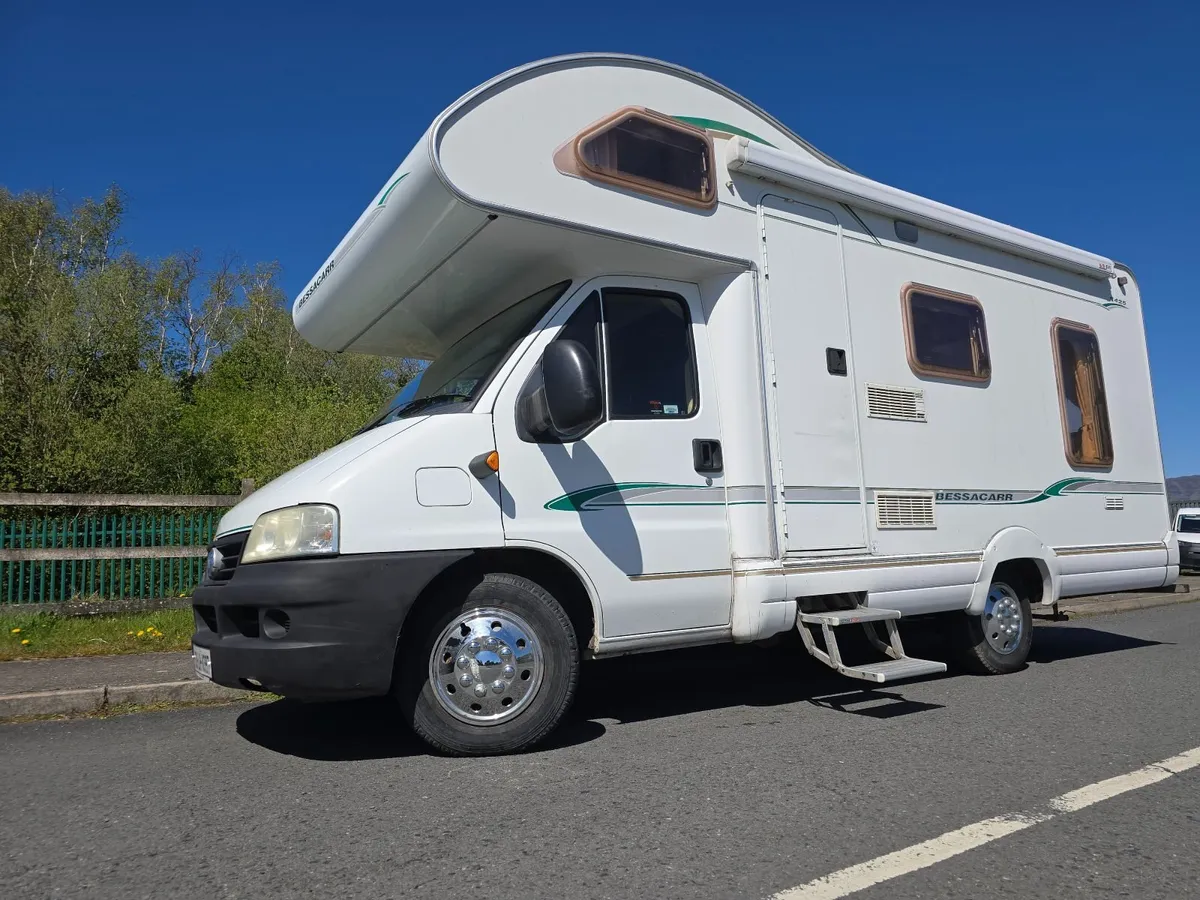 Motorhome Besscar LOW MILES - Image 1