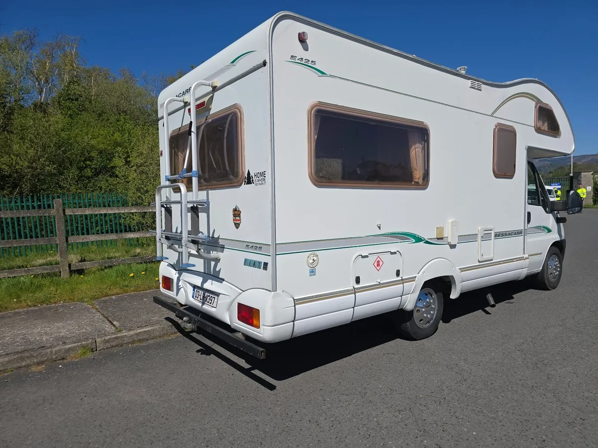 Motorhome Besscar LOW MILES - Image 3