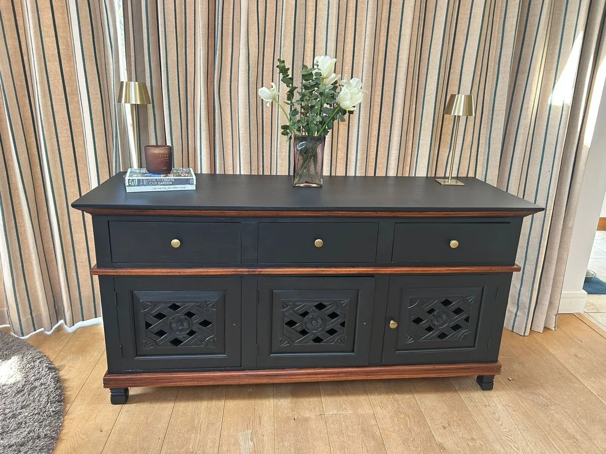 Sideboard - Image 2