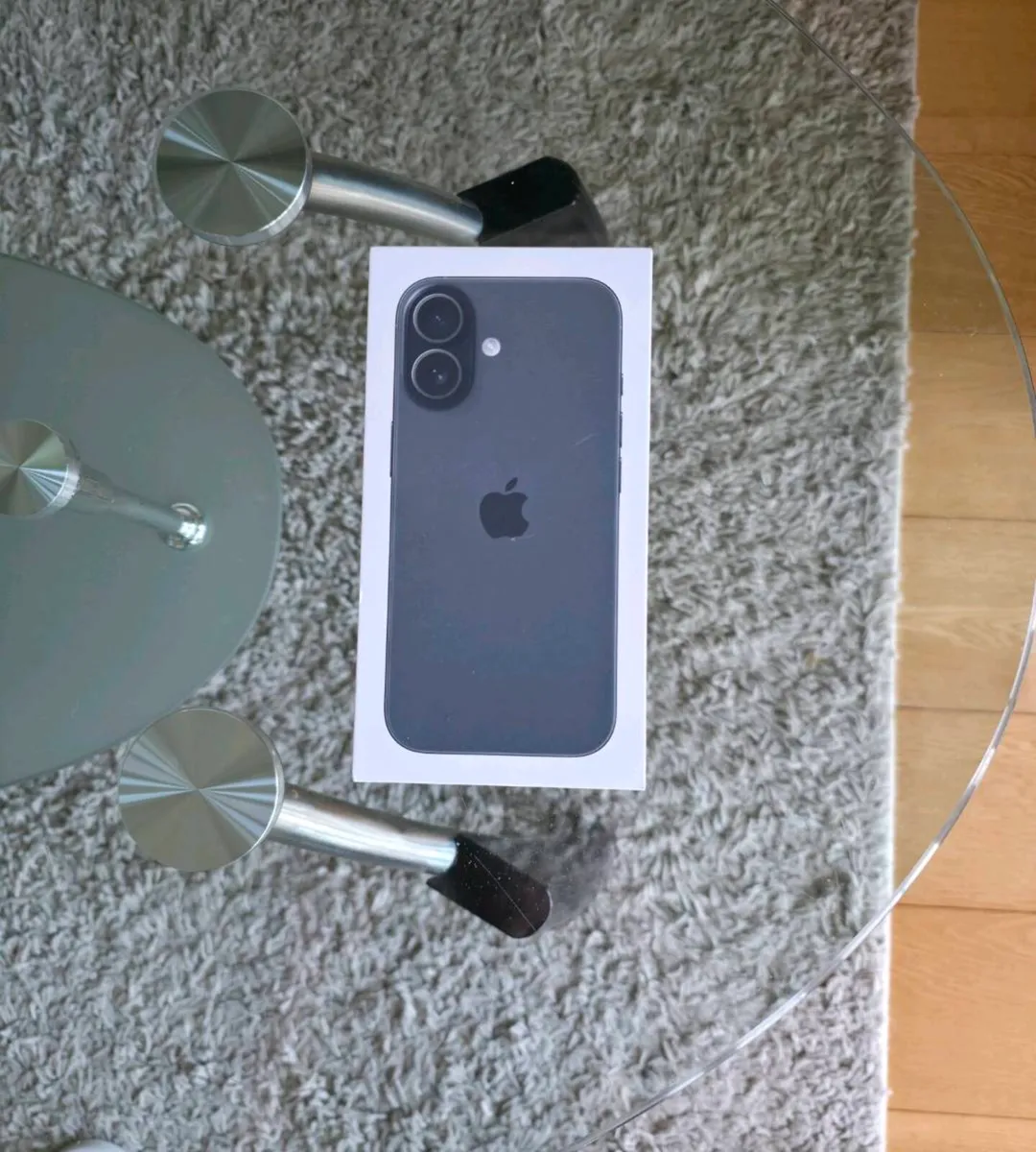 Apple Iphone 17 256GB IRISH - Image 1