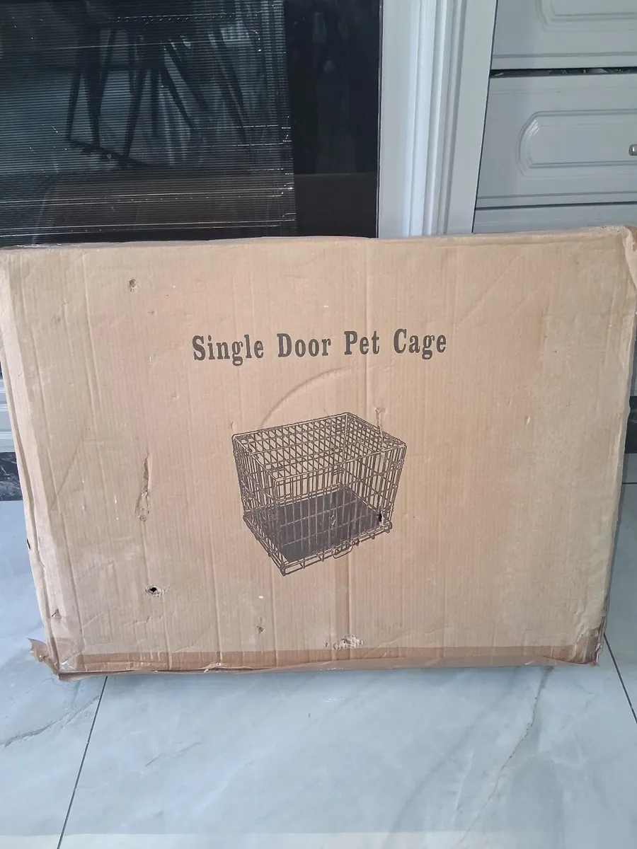 Dog crate