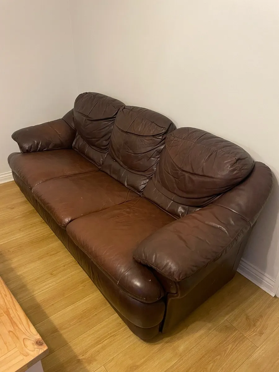 3-piece Sofa Suite - Image 1