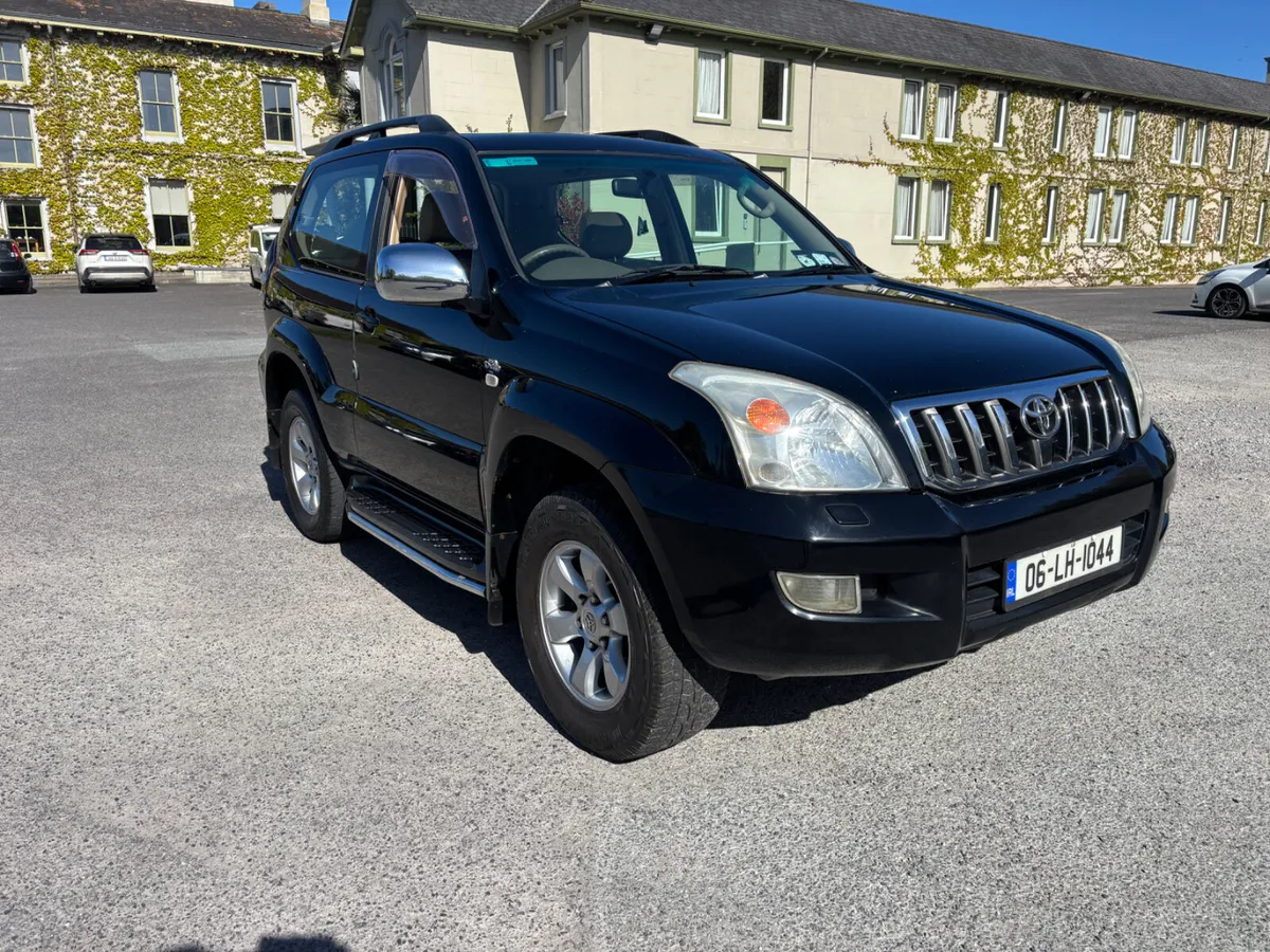 Toyota Land Cruiser 2006 - Image 1