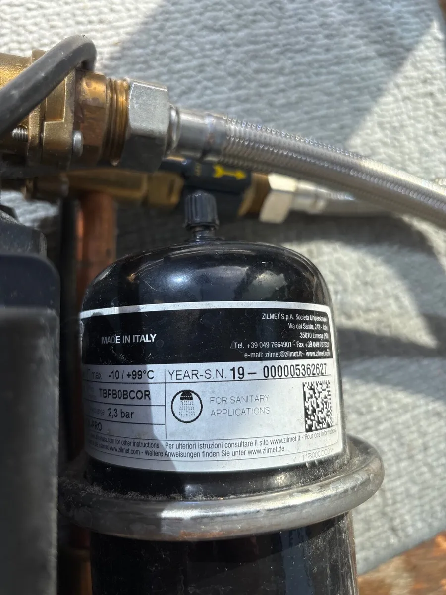 Water pump - Image 4