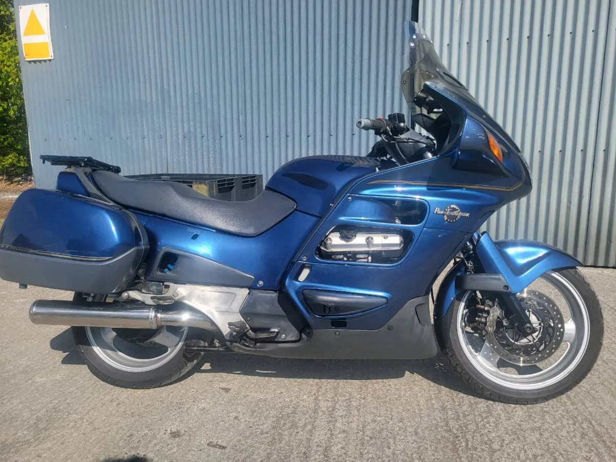 Honda pan European - Image 1