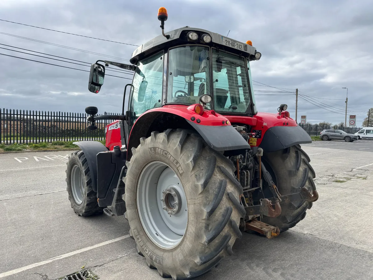 UNRESERVED 2021 MASSEY FERGUSON 6715S FOR AUCTION - Image 3